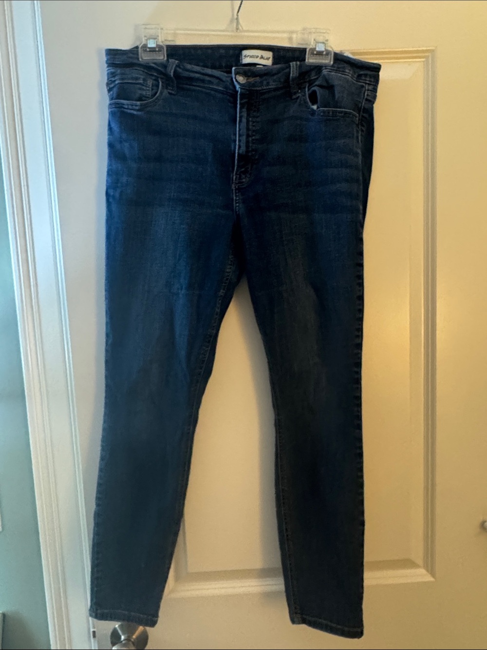 Dark Wash Skinny Jeans